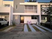 Casa en Valle imperial coto Galo / Super Precio
