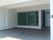 CASA EN VALLE REAL JUNTO GYM MUJERES 17 OTE