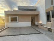 CASA EN VENTA3 RECAMARAS RESIDENCIAL XARAMA PONIENTE DE AGS