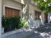 CASA EN VENTA 136 BIS ENTRE 43 y 44 SAN CARLOS 4 DORMTORIOS
