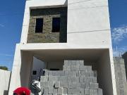 CASA EN VENTA 1437 COL. LAS FUENTES SECCION LOMAS