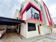 CASA EN VENTA 154M2 PONCEANO 3 HABITACIONES 2 PARQUEADEROS