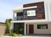 Casa en VENTA 18 P. Nayarit Lomas de Angelópolis Cholula...