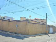Casa En Venta 1 Nivel a unos minutos de Plaza Krystak...