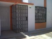 CASA EN VENTA 1 NIVEL REMODELADA FRACC LA ESMERALDA...