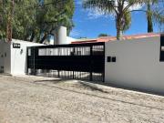 CASA EN VENTA 1 SOLA PLANTA JURIQUILLA EXCELENTE OPORTUNIDAD