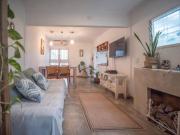 Casa en venta 28 e/ 69 y 70 2 dormitorios 2 baños cochera