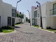 CASA EN VENTA $2,493,750 ZONA RECTA A CHOLULA, A 1 PASO...