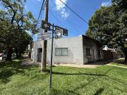 Casa en venta 2 dormis cochera patio B°Sgto Cabral