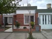 Casa en venta 2 dormis, patio con pileta Bell Ville