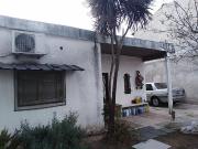 Casa en venta 2 Dormitorios 1 Baño 2 Cocheras 500Mts2 Morón