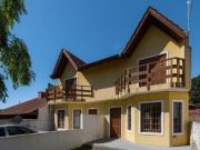 Casa en venta 2 dormitorios 1 baño cochera 180mts2 Santa...