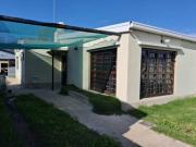 Casa en venta 2 Dormitorios 1 Baño Cochera 300Mts2...