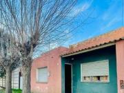 Casa en venta 2 Dormitorios 1 Baño Cochera 300Mts2...