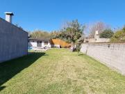 Casa en venta 2 dormitorios 1 baño patio pileta parrilla...