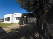 Casa en Venta 2 Dormitorios 1 Comodín Jardín, Parrilla y...