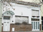 Casa en venta 2 dormitorios 2 baños 330mts2 La Plata
