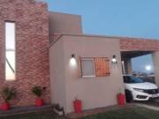 Casa en venta 2 Dormitorios 2 Baños 360Mts2 Pilar