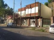 Casa en venta 2 dormitorios 3 baños 600mts2 La Plata