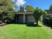 Casa en venta 2 dormitorios en barrio Los Indios Roldan