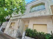 Casa en VENTA, 2 dormitorios mas comodín, con Jardín y...