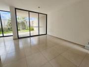 Casa en Venta 2 pisos con Terraza Techada en Altos...