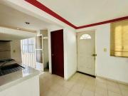 Casa en Venta, 2 Rec. Col. Maderas