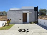 CASA EN VENTA 2 RECÁMARAS, 2 BAÑOS, COCHERA PARA 2 AUTOS