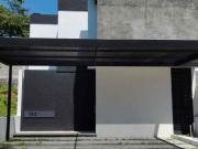 Casa en VENTA 2 recámaras zona norte de Colima