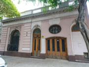 CASA EN VENTA 3 AMB ALMAGRO CON JARDIN Y COCHERA