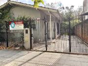 Casa en venta 3 ambientes con cocheras descubiertas,...