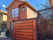 Casa En Venta 3 Dorm/ 3baños Yumbel/ Barrio Los Castaños