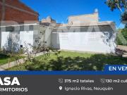 CASA EN VENTA 3 DORM. IGNACIO RIVAS 1038