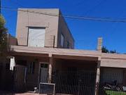 Casa en venta 3 dormitorios 1 baño cochera 320mts2...