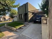 Casa en venta 3 Dormitorios 1 Baño Cocheras 253Mts2 Alta...