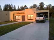 Casa en venta 3 Dormitorios 2 Baños 1.320Mts2 Area 60