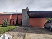 Casa en venta 3 Dormitorios 2 Baños Barrio Cerrado...