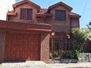 Casa en Venta 3 dormitorios 2 baños cochera 250mts2...