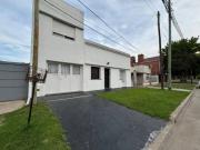 Casa en venta 3 Dormitorios 2 Baños Cochera 300Mts2 Tolosa