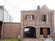 Casa en venta 3 Dormitorios 2 Baños Cochera 300Mts2...