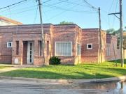 Casa en venta 3 Dormitorios 2 Baños Cocheras 442Mts2...