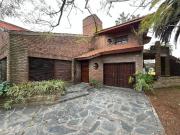 Casa en venta 3 Dormitorios 2 Baños La Plata