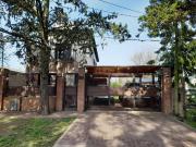 Casa en venta 3 dormitorios 3 baños 170mts2 City Bell