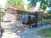 Casa en venta 3 Dormitorios 3 Baños Cochera 1.015Mts2...