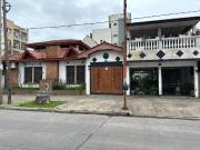 Casa en venta 3 Dormitorios 3 Baños Cochera 200Mts2 La Plata