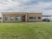 Casa en venta 3 Dormitorios 3 Baños Cocheras 226Mts2...