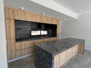 Casa en Venta 3 Dormitorios 3 Baños en Housing