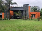 Casa en venta 3 Dormitorios 4 Baños 4 Cocheras 5600Mts2...