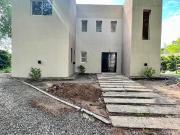 Casa en venta 3 Dormitorios 4 Baños Cochera 883Mts2 Pilar