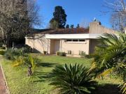 Casa en venta 3 Dormitorios 5 Baños Cochera 1.044mts2...